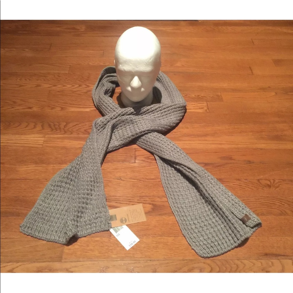 Timberland Women's Waffle Stitch Gray Scarf A1EFG